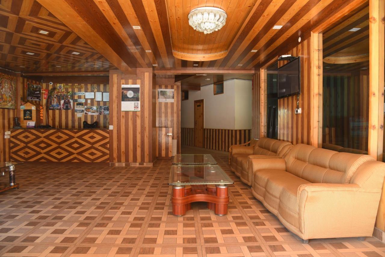 Hotel Collection O O 30367 Rr Manali (Himachal Pradesh)