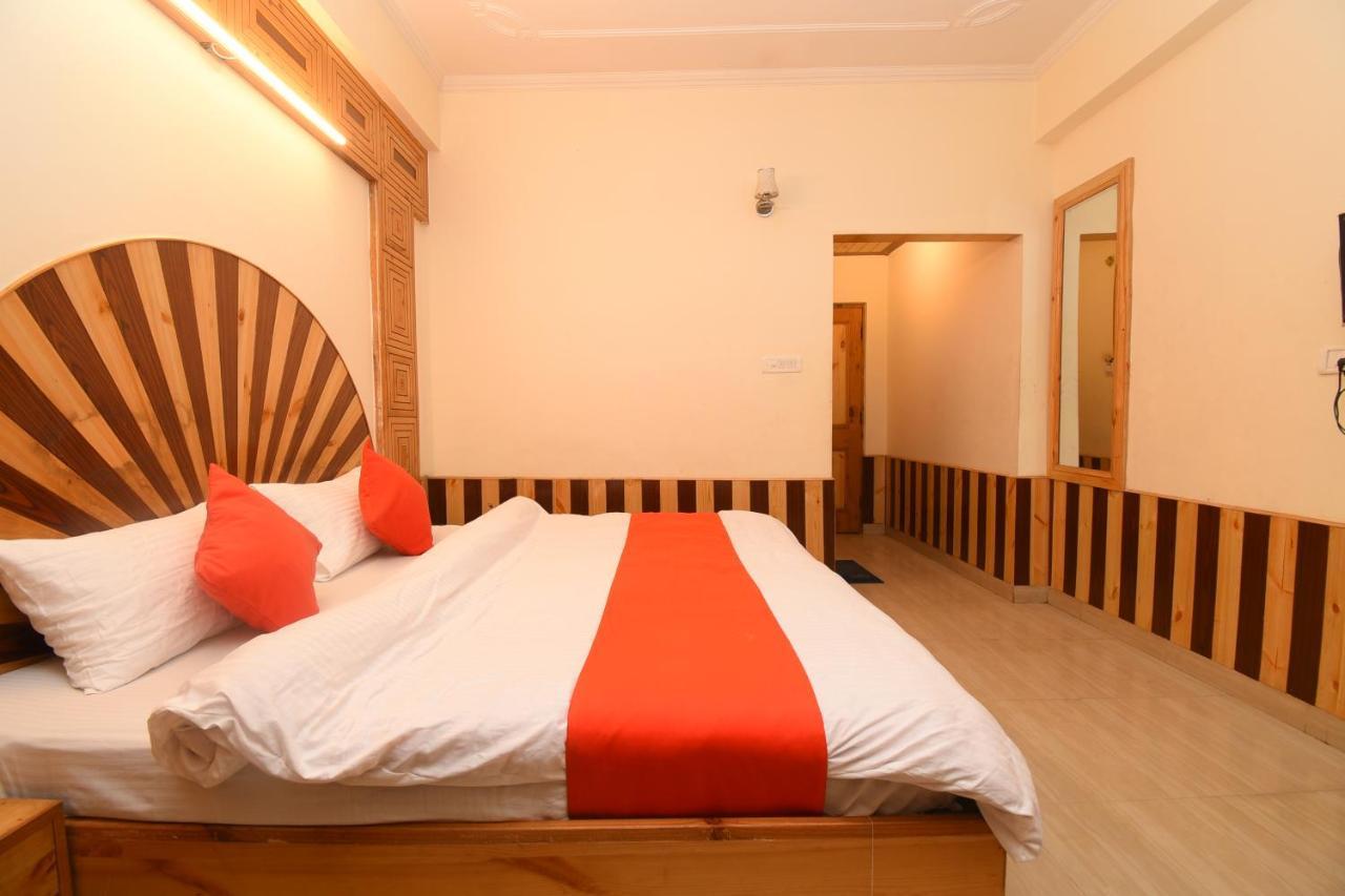 Hotel Collection O O 30367 Rr 3*